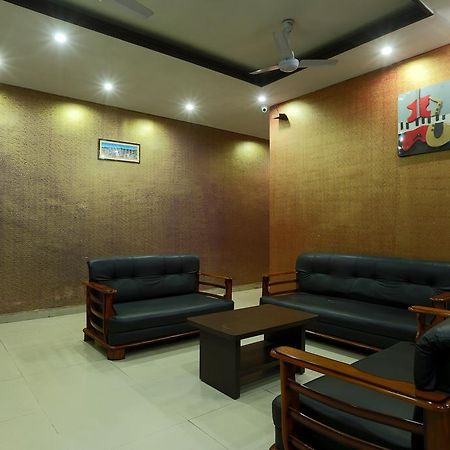 Hotel Parshuram 구와하티 외부 사진