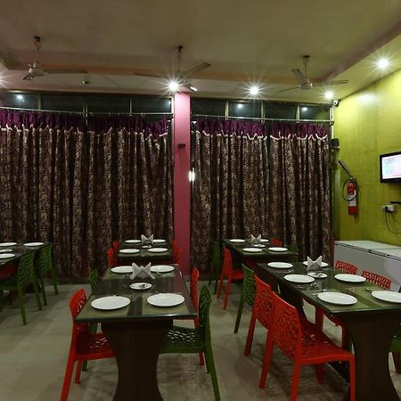 Hotel Parshuram 구와하티 외부 사진