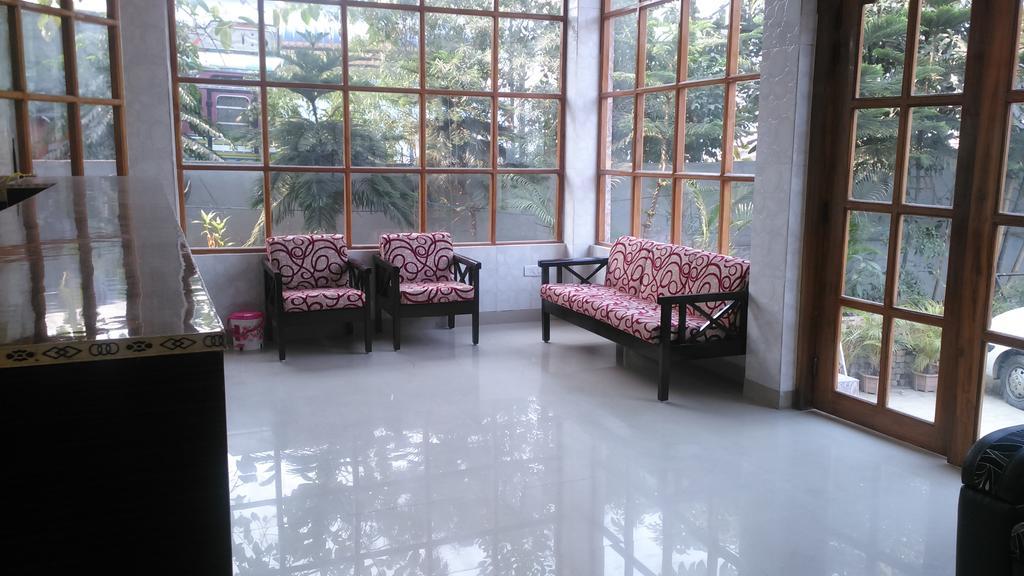 Hotel Parshuram 구와하티 외부 사진