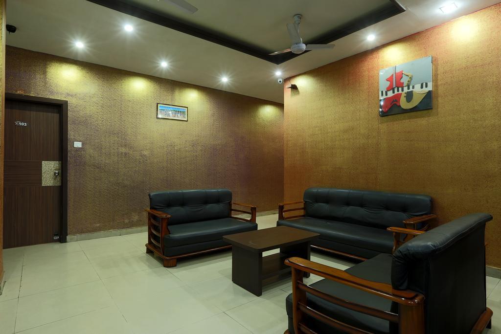 Hotel Parshuram 구와하티 외부 사진